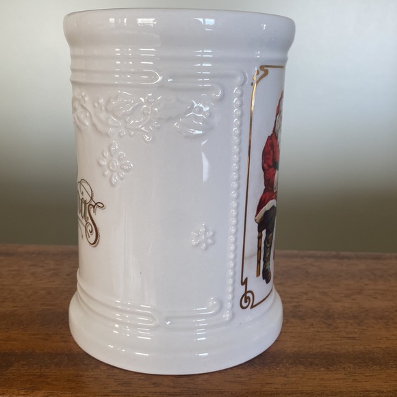 Christmas Stein 20 Oz Pre owned Exc Shape - Picture 2 of 8